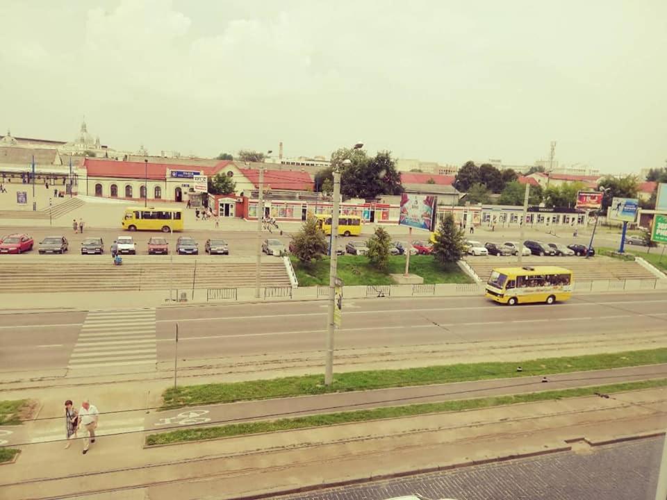 Городоцька 169, Жд Вокзал,Близько Центр,Парковка ลวีฟ ภายนอก รูปภาพ